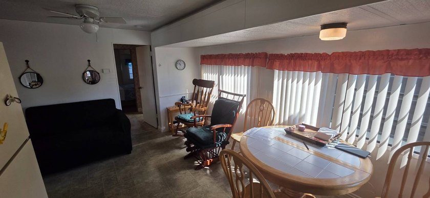 751 10th St E Lot 46 Palmetto FL. 34221 Palm Bay Mobile Home and - photo 12