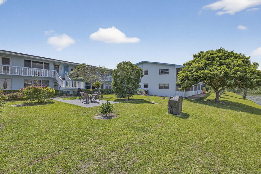 Welcome to this beautifully maintained 1-bedroom, 1.5-bath - photo 36