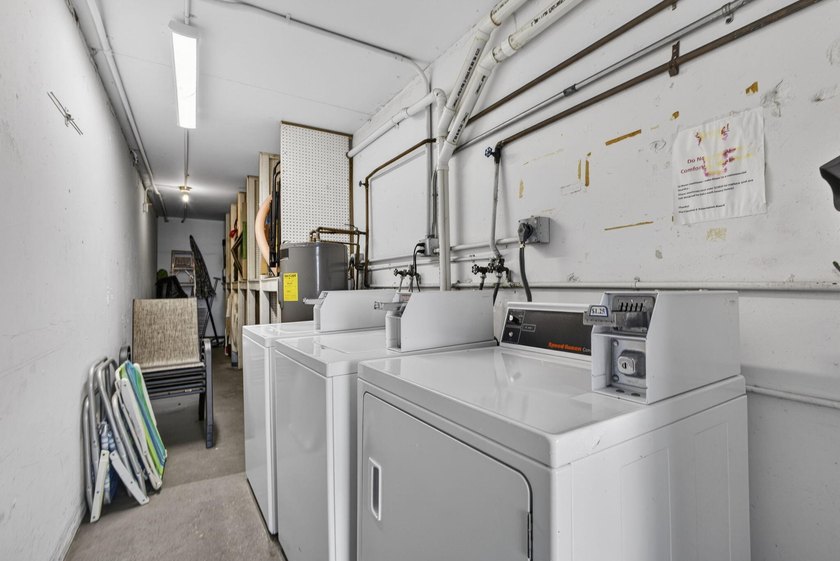 Welcome to this beautifully maintained 1-bedroom, 1.5-bath - photo 38