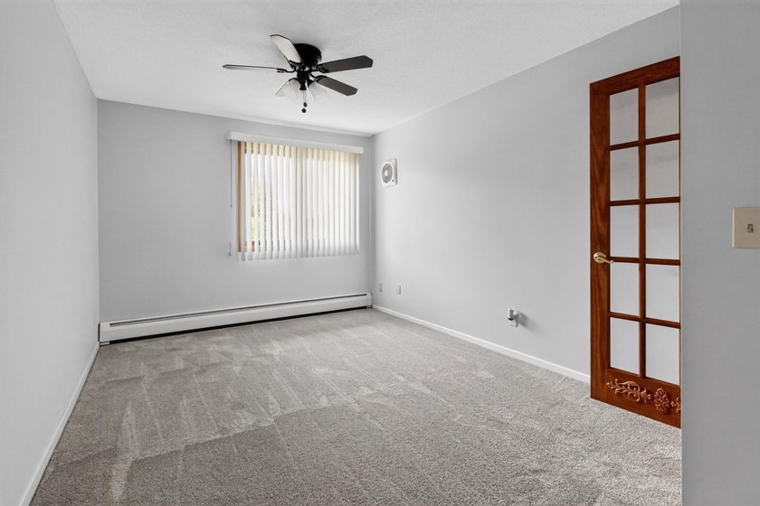 Move-in ready and recently refreshed, this spacious 2-bedroom - photo 19