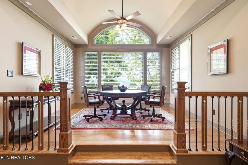 Welcome to 593 Old Barn Lane, a distinguished Craftsman - photo 27