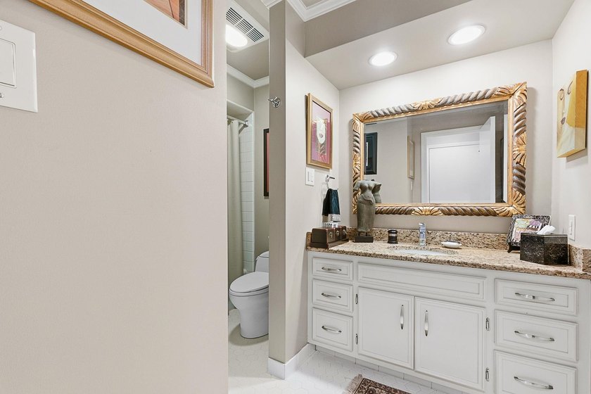 Welcome to 325 Lanham Circle, where timeless Southern elegance - photo 32