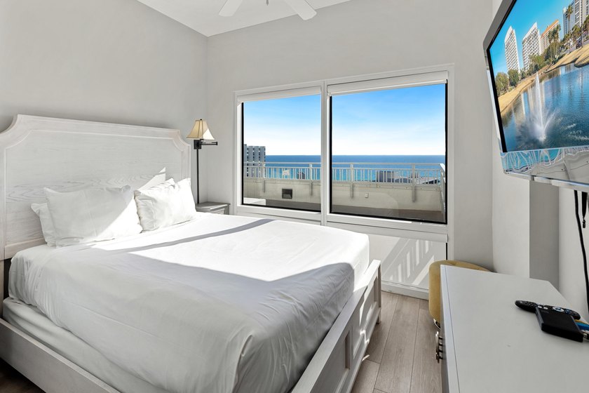 Luxury Gulf-View Condo at Luau | 11th Floor | 3 Bed, 3 Bath | 1 - photo 5