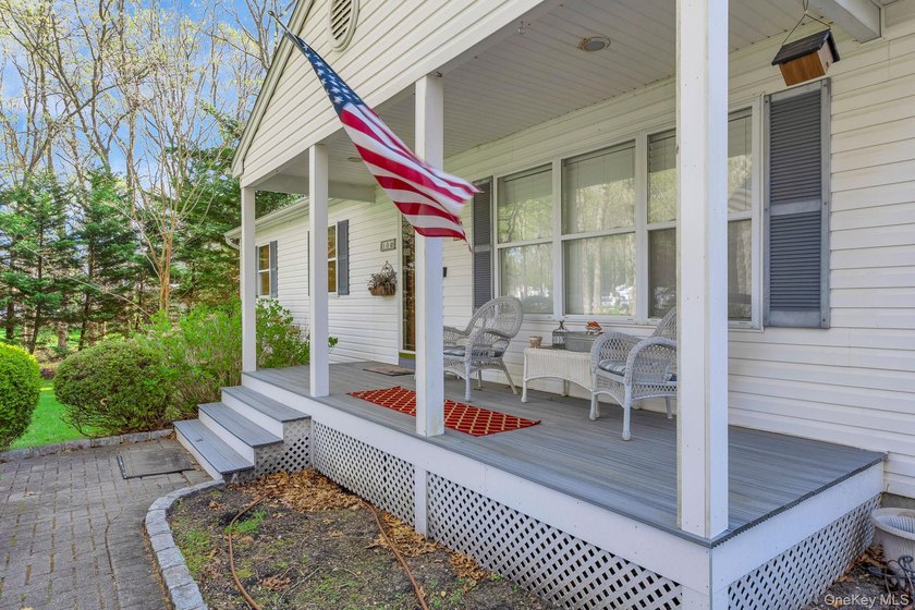 Welcome to this 3-bedroom, 2 bath ranch set on a shy acre (92) - photo 3
