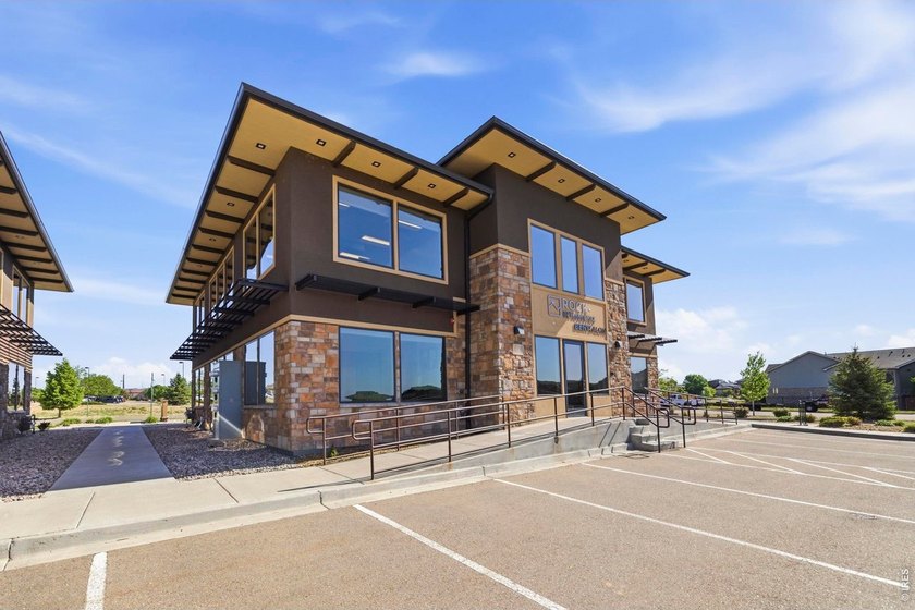 Centrally located 1,579 SF executive office condo featuring - photo 29