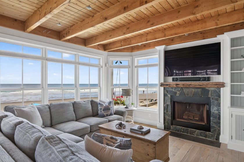 Rare opportunity to own one of Higgins Beach's most iconic - photo 11
