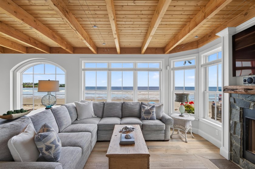 Rare opportunity to own one of Higgins Beach's most iconic - photo 12