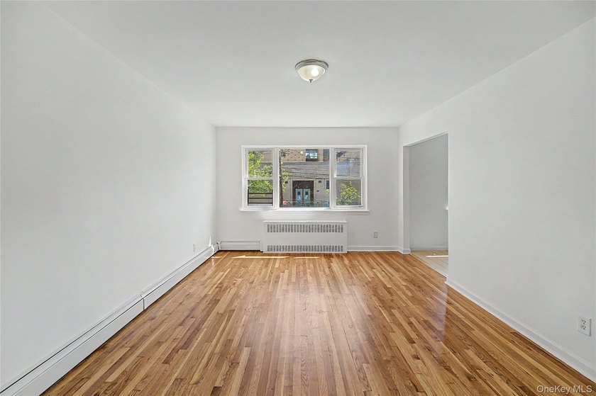 Prime investment opportunity near Flushing! Just a 6-minute walk - photo 13