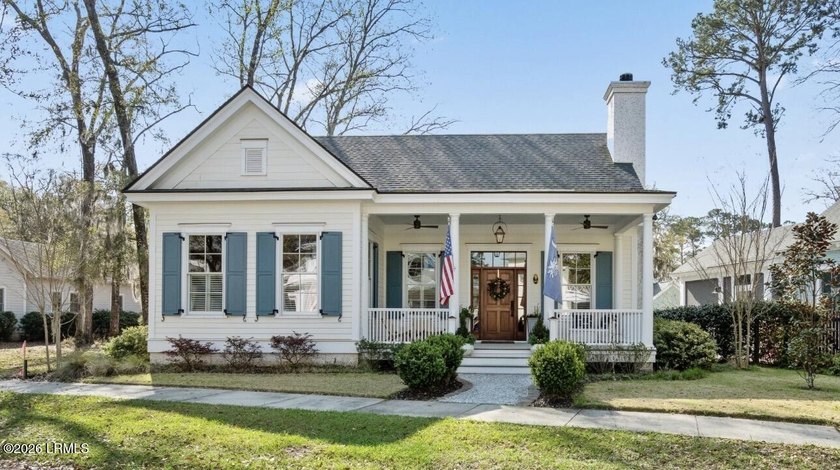 Welcome to 60 Mount Grace, a beautifully crafted cottage in the - photo 2
