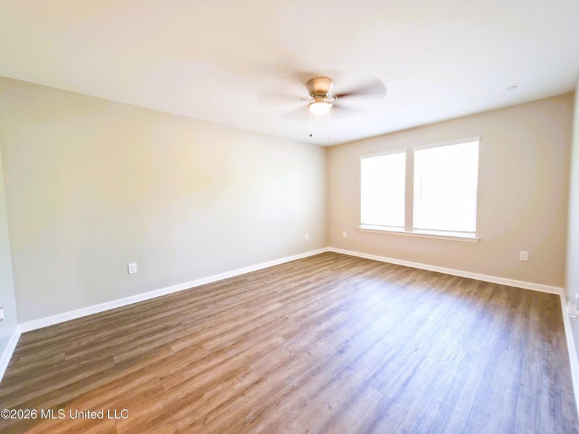 This beautiful home in Gulfport is designed for both style and - photo 16