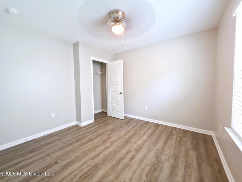 This beautiful home in Gulfport is designed for both style and - photo 24