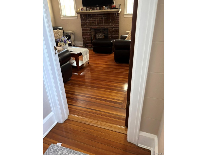 Move-in ready 2 family. walk to LIRR, Bus,shops and houses of - photo 6