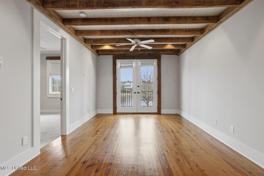 HIghly sought out 2 bed/2 bath condo in the Township of Colony - photo 15