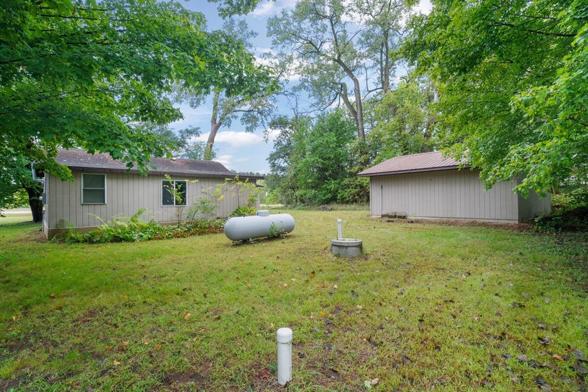 First time on the market in over 40 years. Two acres near Lake - photo 23