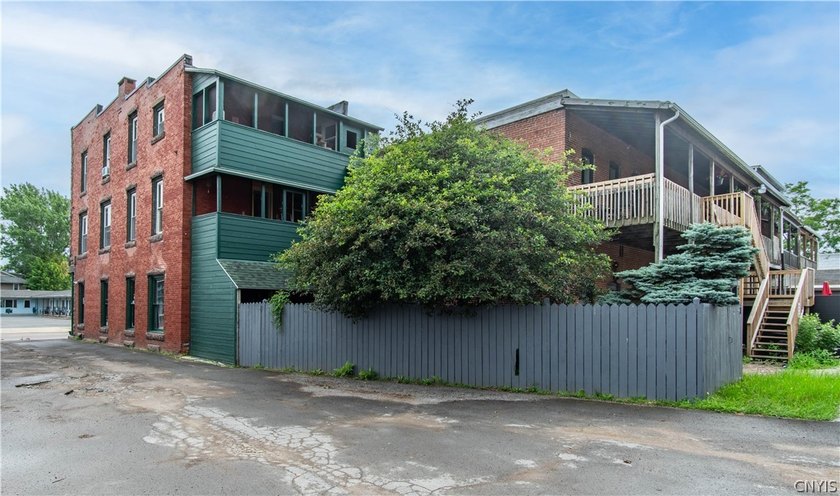 Incredible opportunity to grab up this amazing downtown Clayton - photo 3