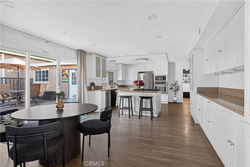 Located in a highly sought-after Palos Verdes Peninsula - photo 14