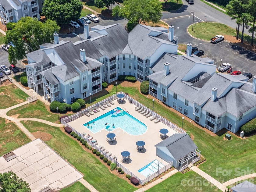 Welcome to this beautifully updated 1-bedroom condo offering a - photo 22