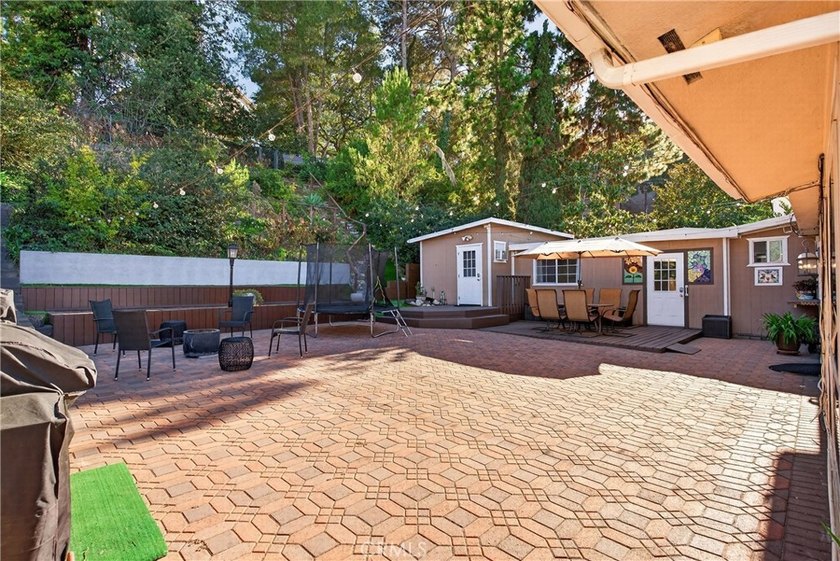 Located in a highly sought-after Palos Verdes Peninsula - photo 40