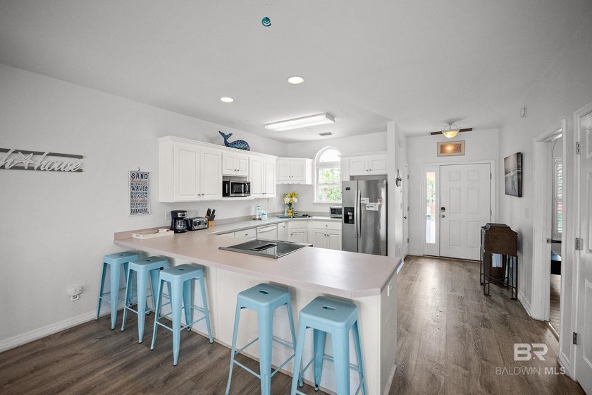 Exceptional Gulf Coast investment and family retreat opportunity - photo 17