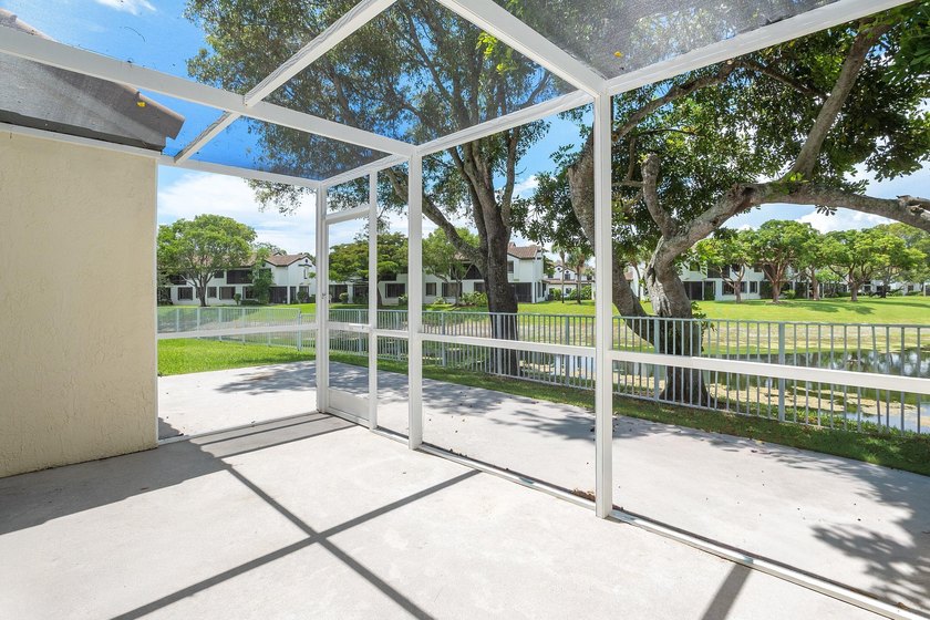 Don't miss this exceptional Parkland home. Move-in ready - photo 26