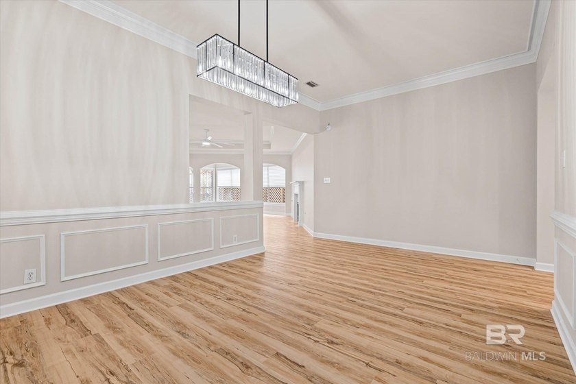 Move-in ready and loaded with upgrades, this 3-bedroom, 2-bath - photo 8
