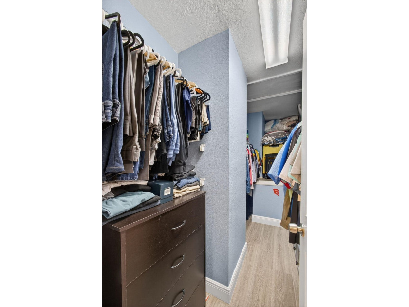 Welcome to this beautifully updated home featuring a New Roof - photo 24