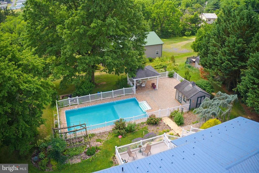 AUCTION with Pre-Auction Offers Considered. This property is - photo 42
