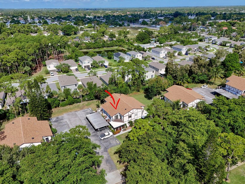 Welcome to this beautifully updated home featuring a New Roof - photo 44