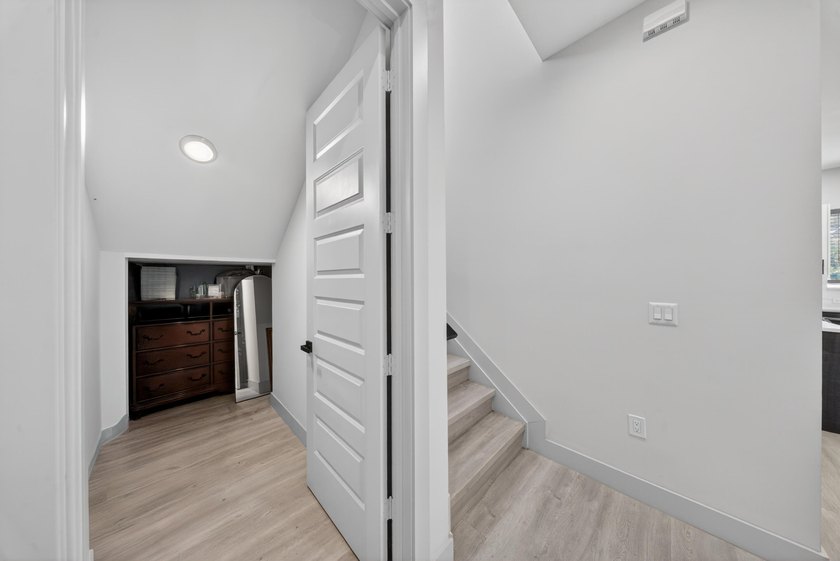 Welcome to this gorgeous 2024-built home in a no HOA - photo 19