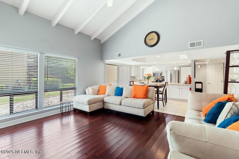 HOME IS LISTED 10K BELOW APPRAISED VALUE!!!! Returned to the - photo 33