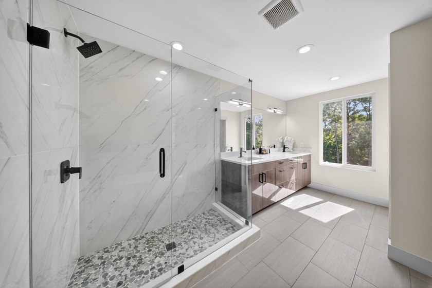 Welcome to this gorgeous 2024-built home in a no HOA - photo 36