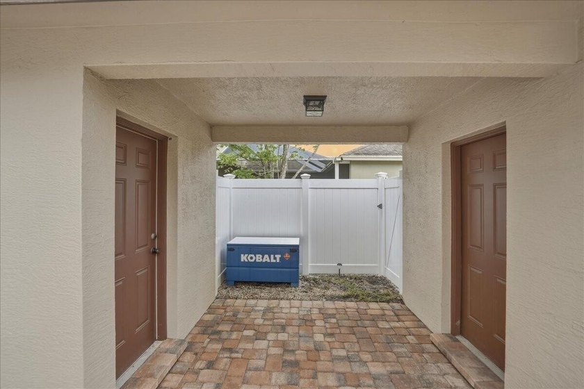 Discover this beautiful three bedroom 2.5 bath, 2.5-bath - photo 37