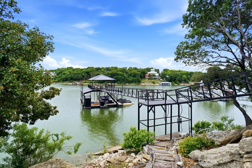 Split Level Waterfront Home SOLD - photo 24