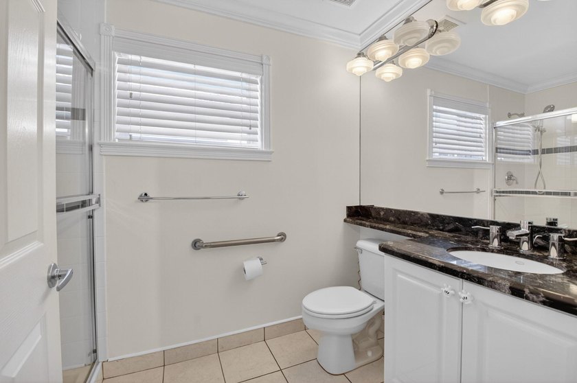 Welcome to your new home! As you pull up you will notice full - photo 26