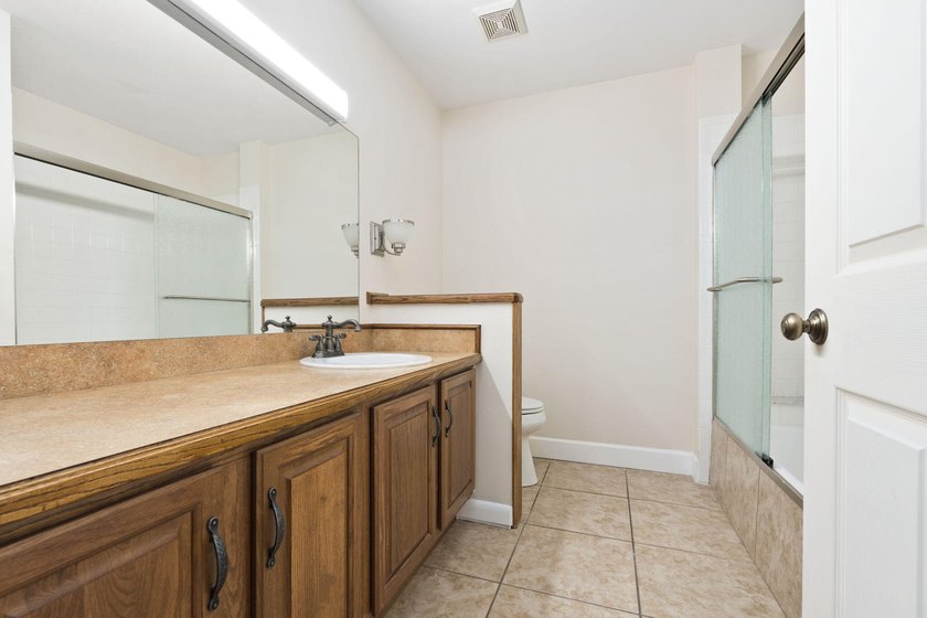 Welcome to easy Florida living in this charming condo located in - photo 14