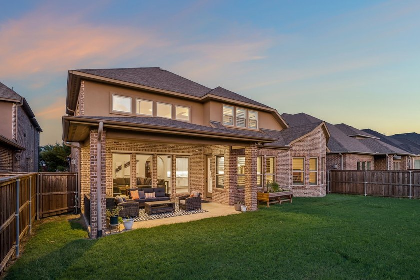 Darling Homes are known for their quality, and this one checks - photo 31