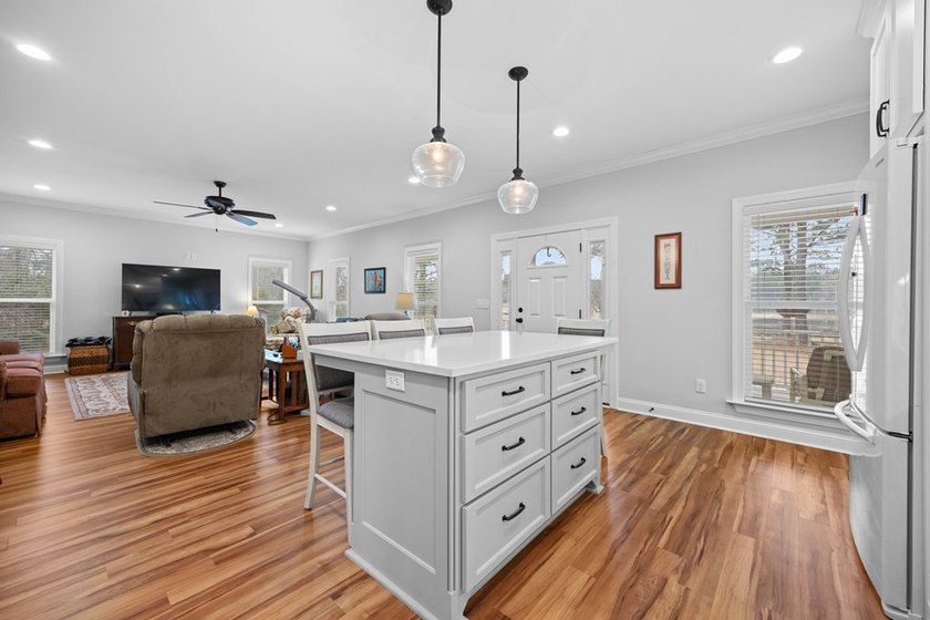 Perfectly maintained, like-new two-bedroom, two-bath home - photo 20