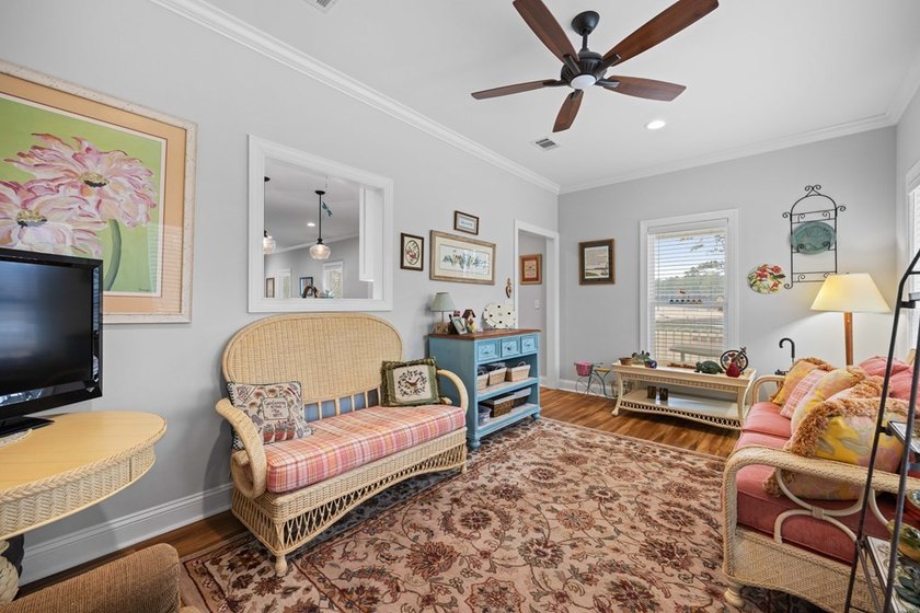 Perfectly maintained, like-new two-bedroom, two-bath home - photo 24