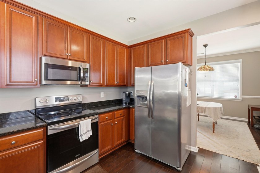 Professional photos coming soon! Welcome home to this beautiful - photo 11
