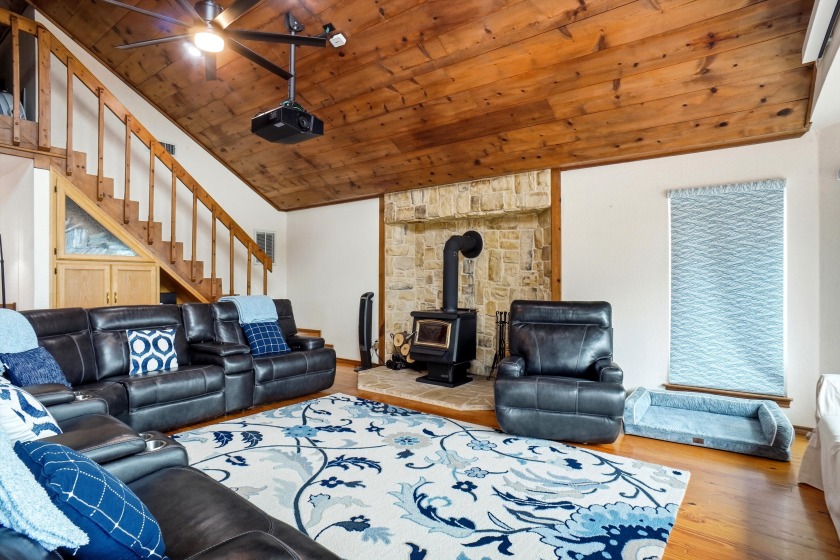Split Level Waterfront Home SOLD - photo 11