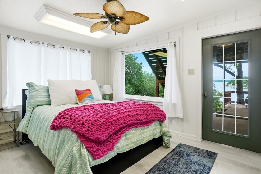 Split Level Waterfront Home SOLD - photo 17