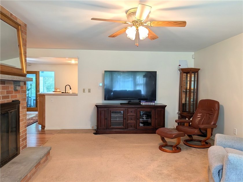 Welcome to your Private Oasis backing up to the prestigious - photo 7