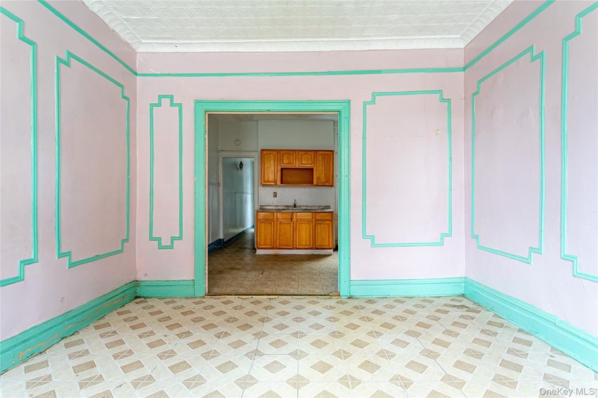 Four Unit rowhouse in the heart of Sunset Park with nicely - photo 8
