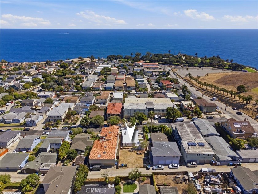 Opportunities like this are becoming increasingly rare. Located - photo 37