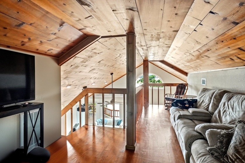 Split Level Waterfront Home SOLD - photo 6