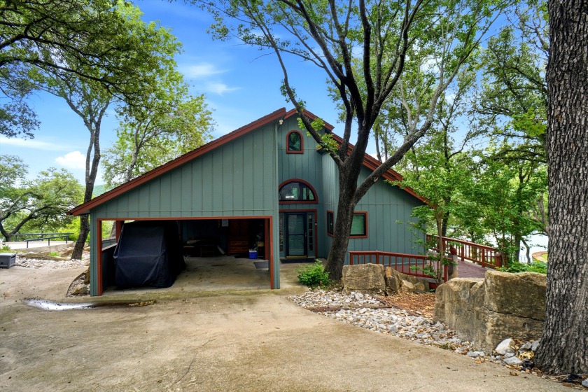 Split Level Waterfront Home SOLD - photo 7