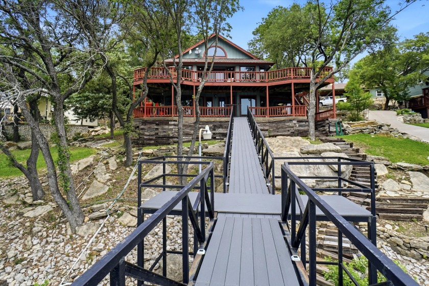 Split Level Waterfront Home SOLD - photo 26