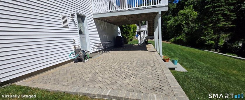 Opportunity awaits in this 3-bedroom Colonial located on a quiet - photo 7