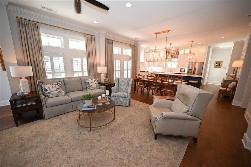 Perfectly positioned along the Grand National golf course in - photo 25
