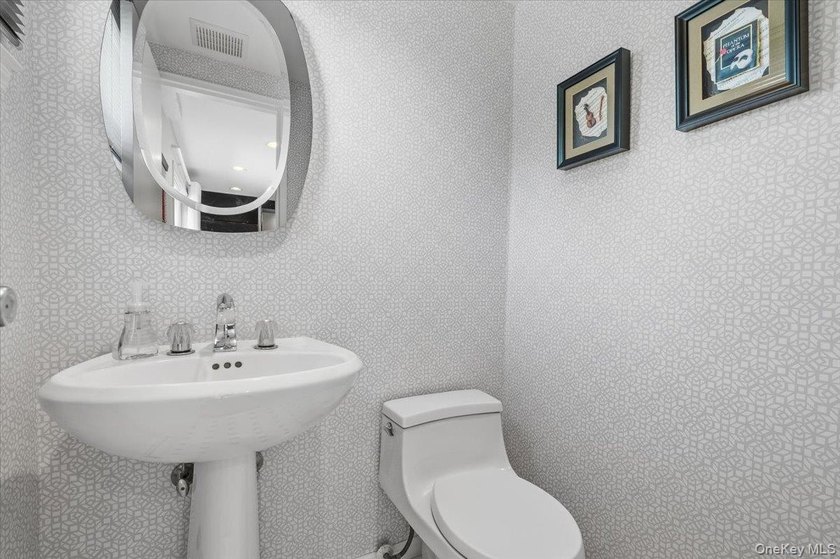 Welcome to 3089 Monterey Drive a Spacious and well-maintained - photo 9